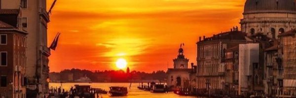 lmresists Profile Banner