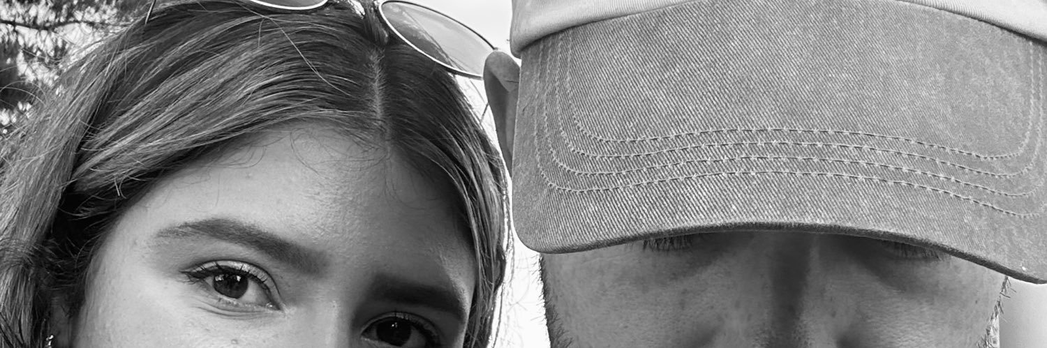abbylunat's profile banner image