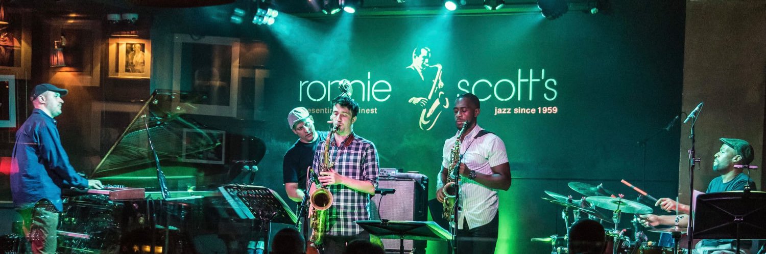 Michael Janisch banner