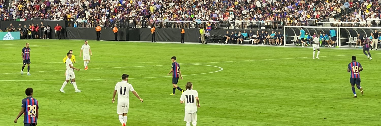 donyaguas's profile banner image