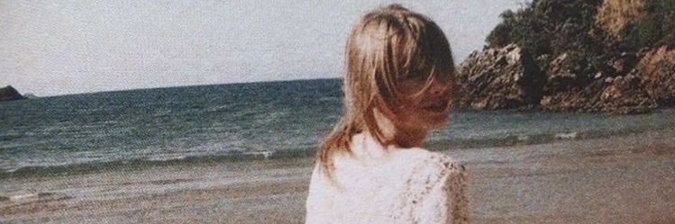 i06ANISTON's profile banner image
