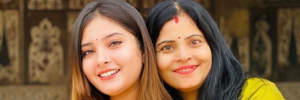 Maya Bhatt 💎 banner