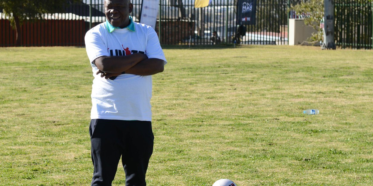 shege10's profile banner image