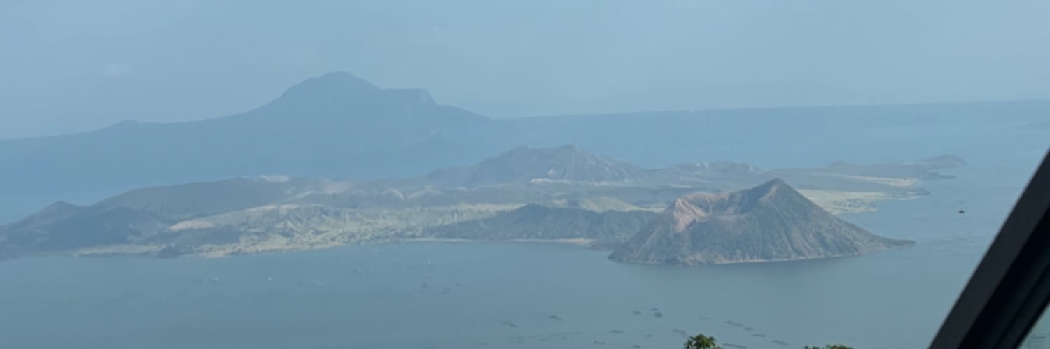 R | dustbiforever | STREAM NGITI MV banner