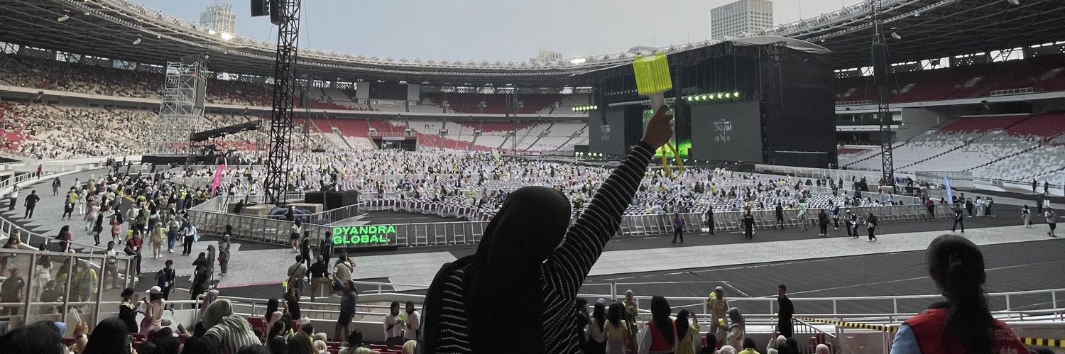 nuy⭑.ᐟ banner