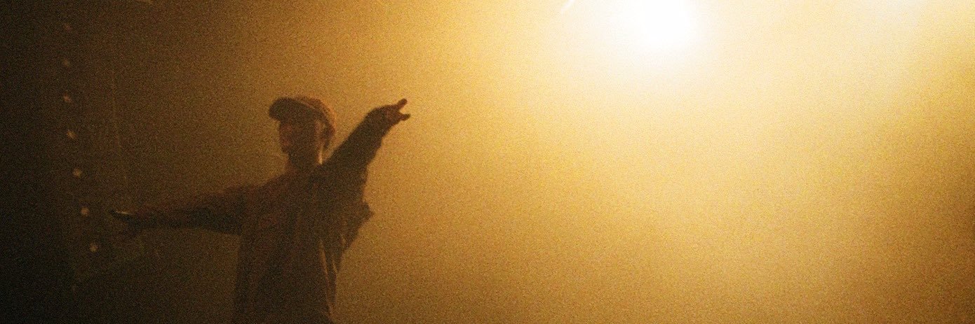 DaysiaWkr's profile banner image
