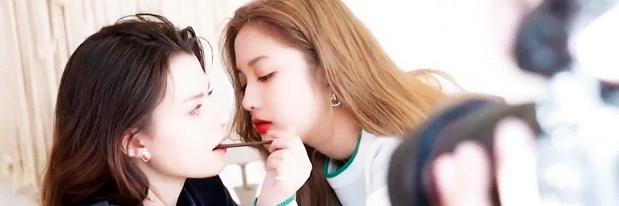 บีบี🐰🦦 banner