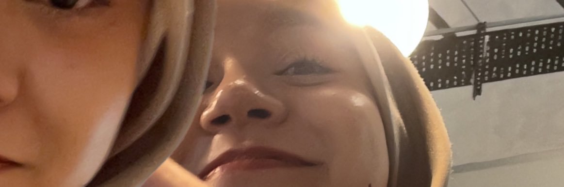 amrlndm's profile banner image