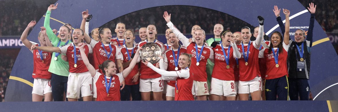 chloe ☆ ☆ banner