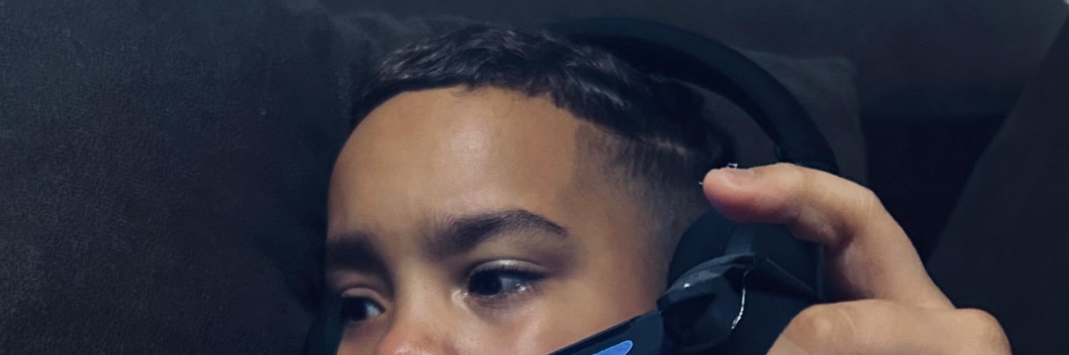lsantzz_'s profile banner image