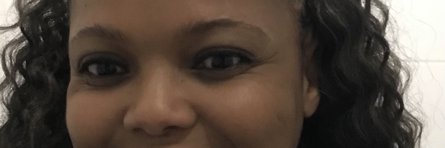 Queen Nalz 💜 banner