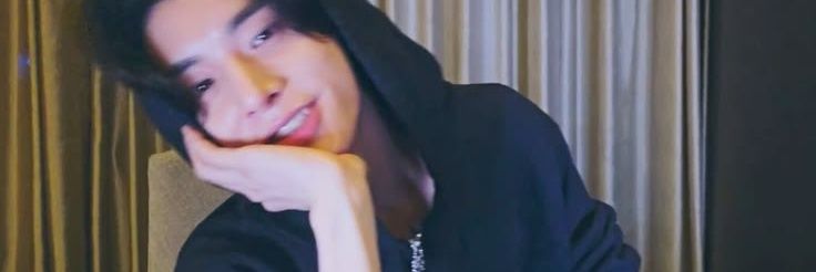Lyaa ²⁶ banner