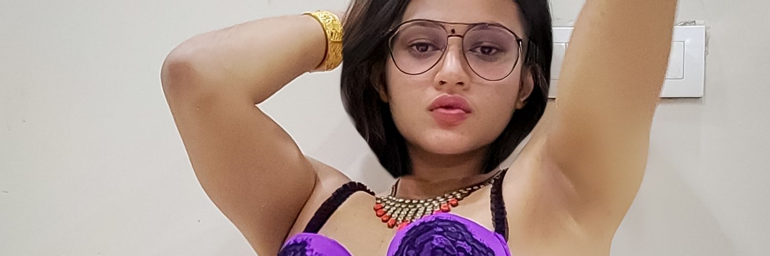 Sissy Raagini's banner