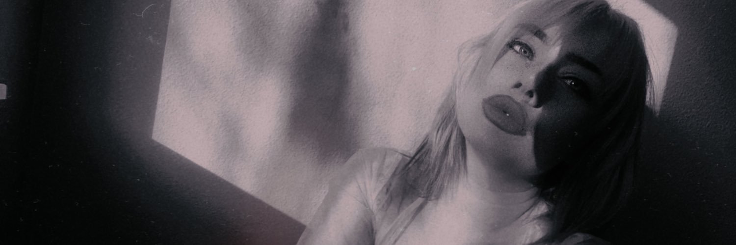 LittleMissCate's profile banner image