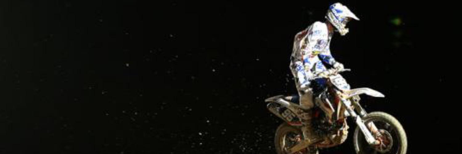 RJusts's profile banner image