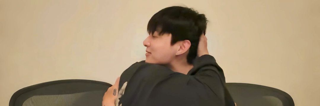 ⋆'s banner