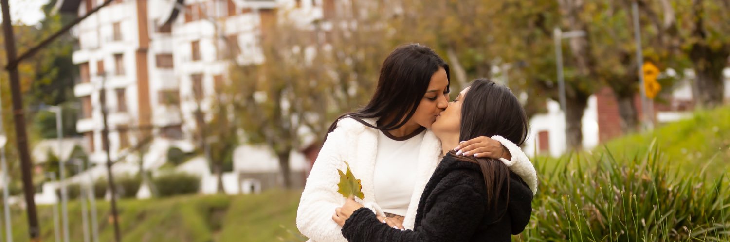 danicarvalhho_'s profile banner image