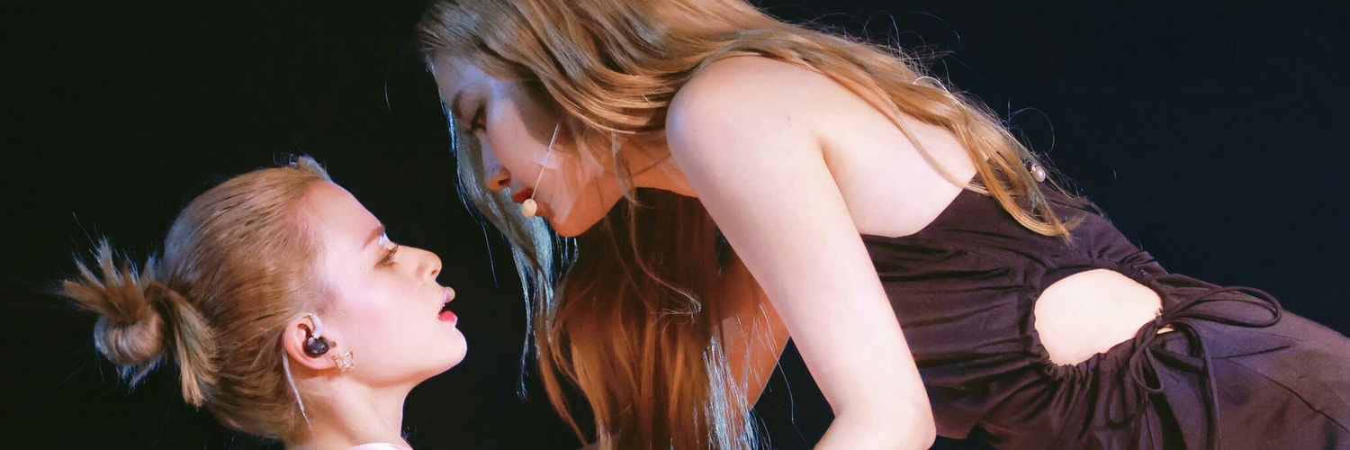freenbeckysmile's profile banner image