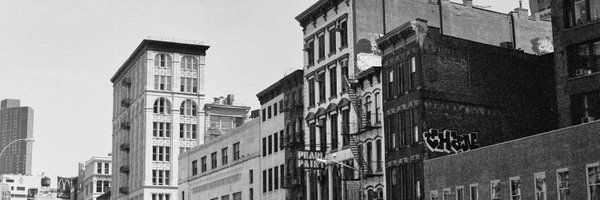 AurelieRed Profile Banner