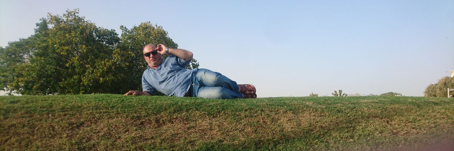 az_omar2003's profile banner image