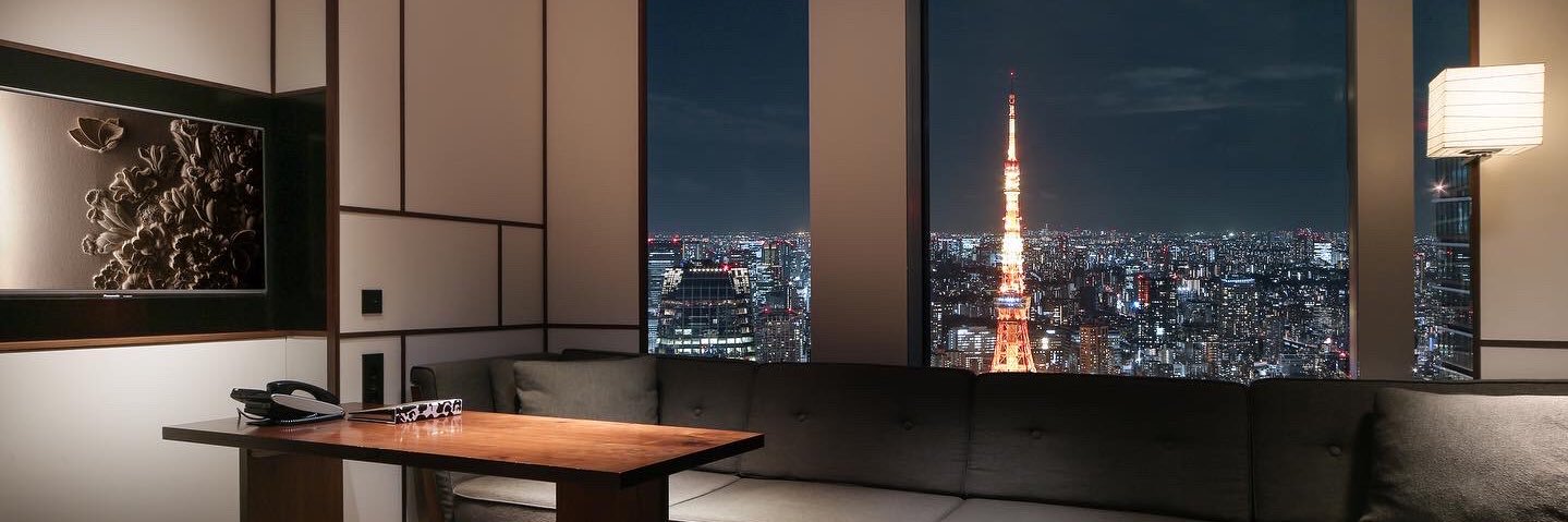 Andaz Tokyo アンダーズ 東京 banner