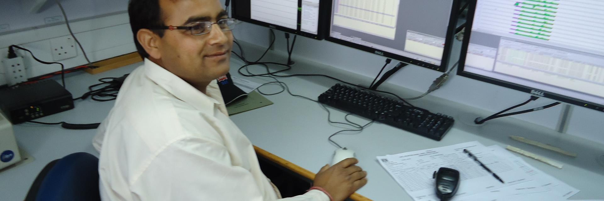 geosumit's profile banner image