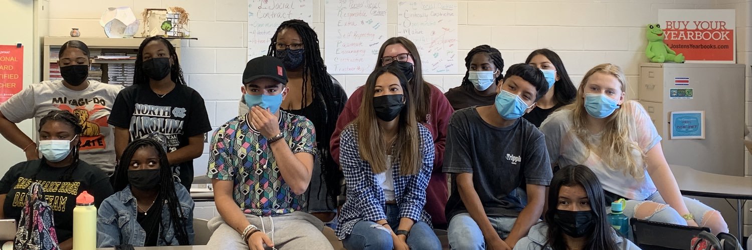 YearbookEWHS's profile banner image