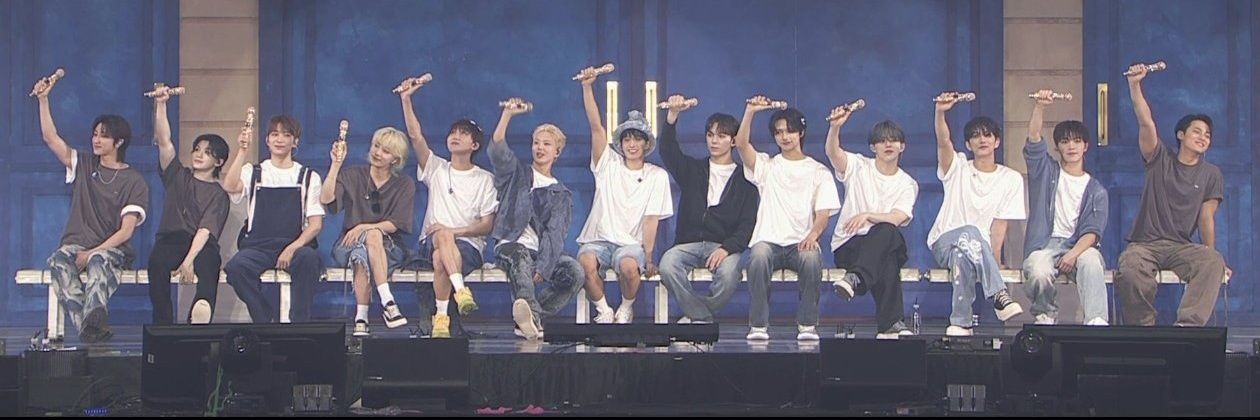 LALAY will see svt again! ✨🥺🩵🩷 banner