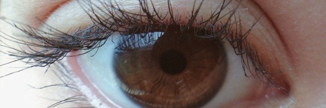 V for Villanelle banner