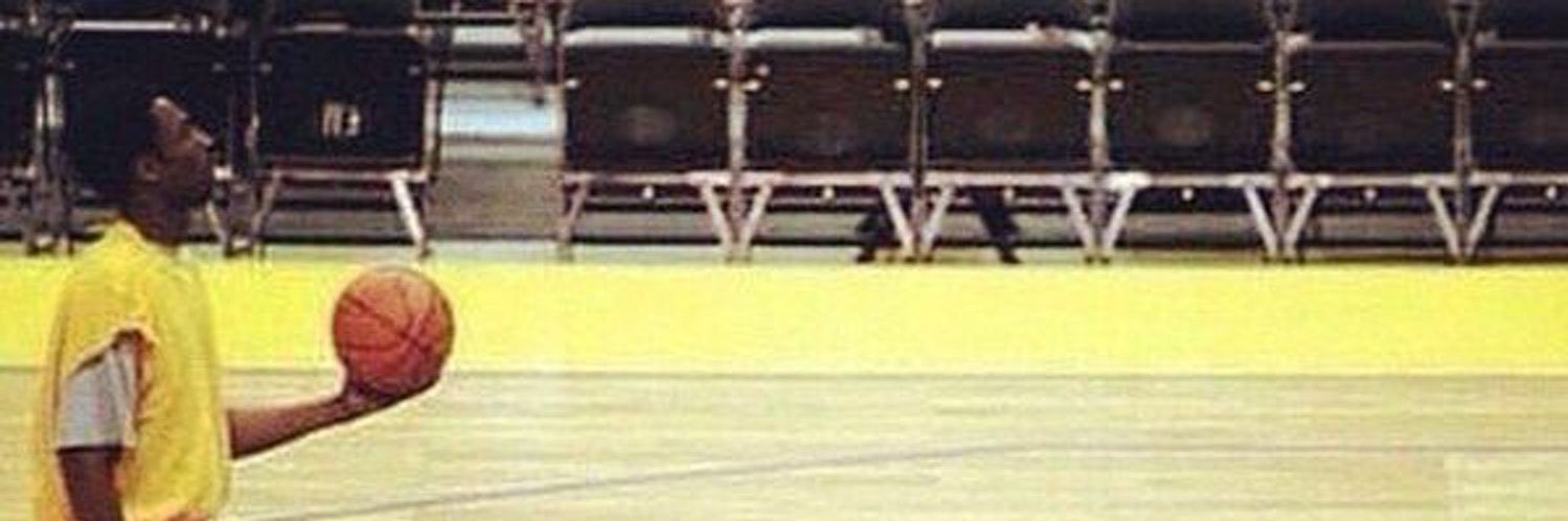 snmoyerr's profile banner image