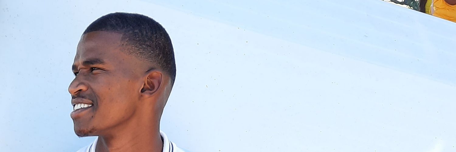 Mveh09's profile banner image