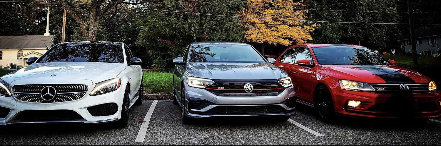 Arial | Rusty banner