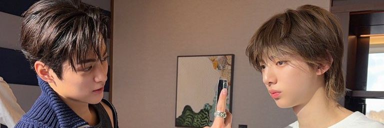 ann_azr's profile banner image