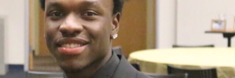 est_0827's profile banner image