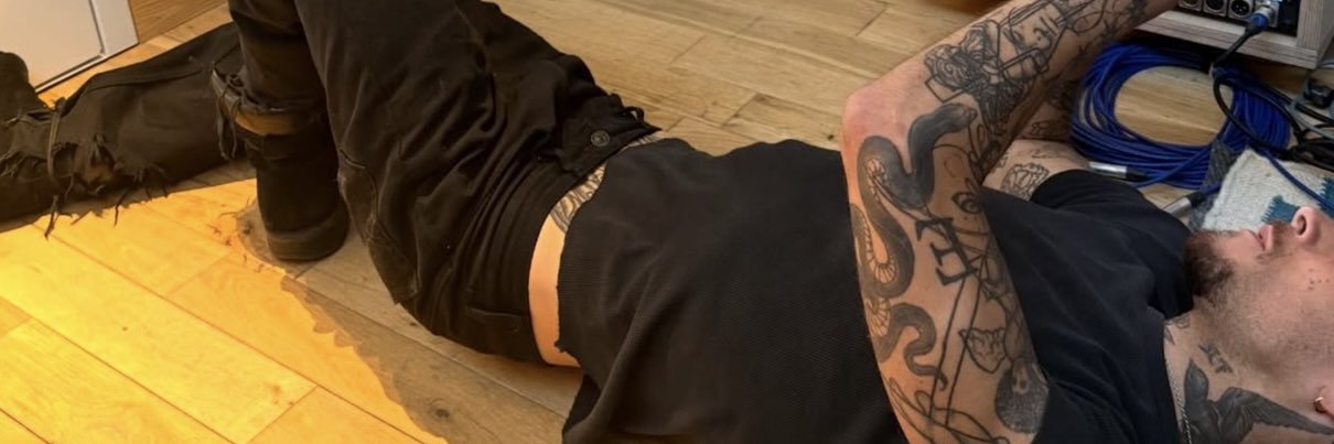 JOSEPH LAWRENCE 🧛🏼 banner