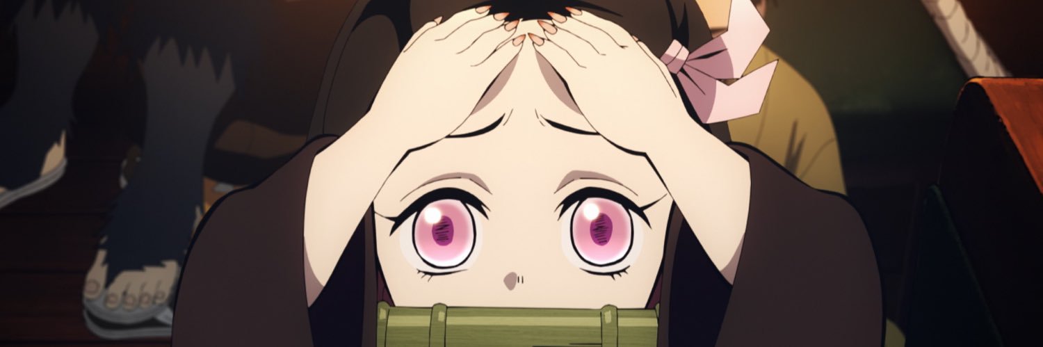りな banner