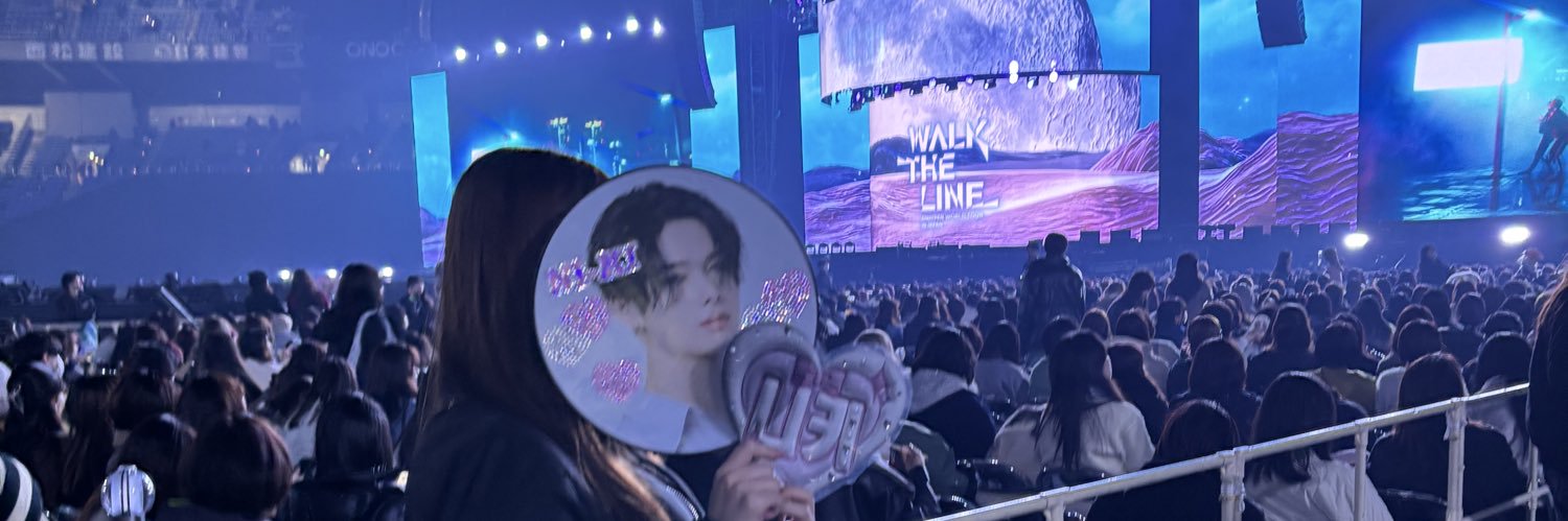 루나 banner