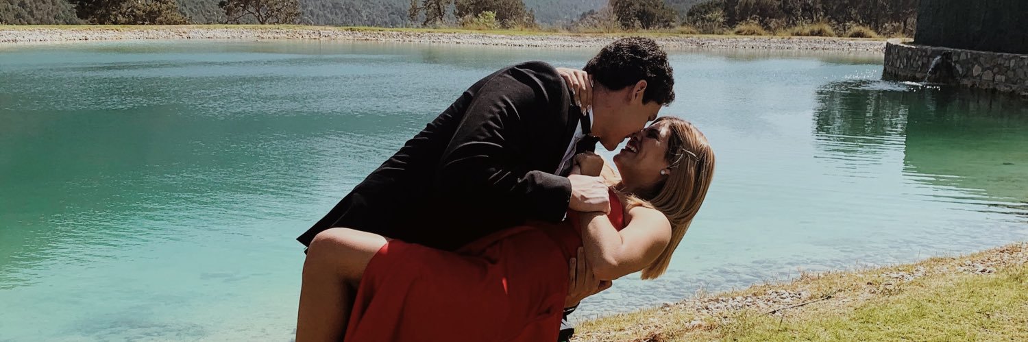 AnaMarceM's profile banner image