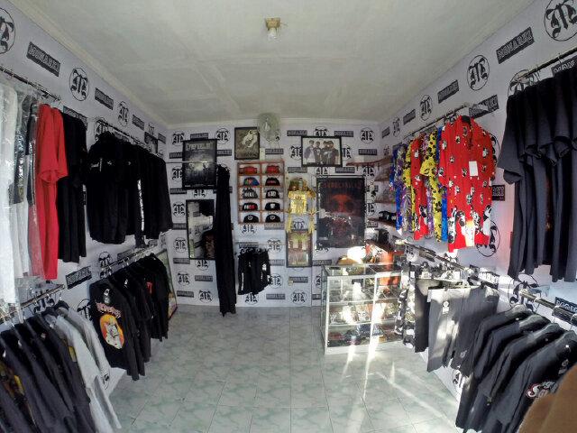 Monarki_Merch's profile banner image