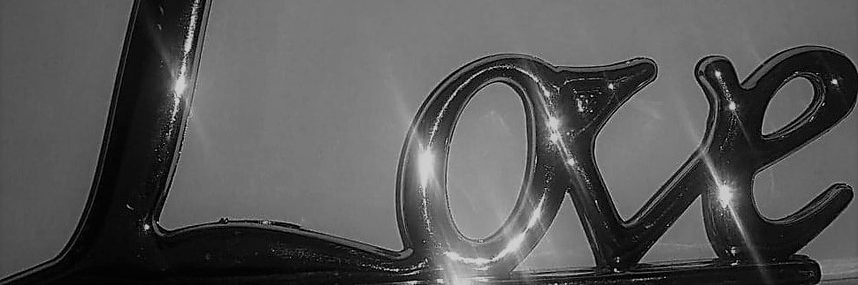 xrispy_llc's profile banner image