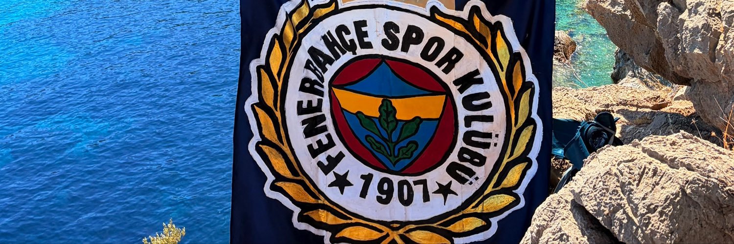selimehvan's profile banner image