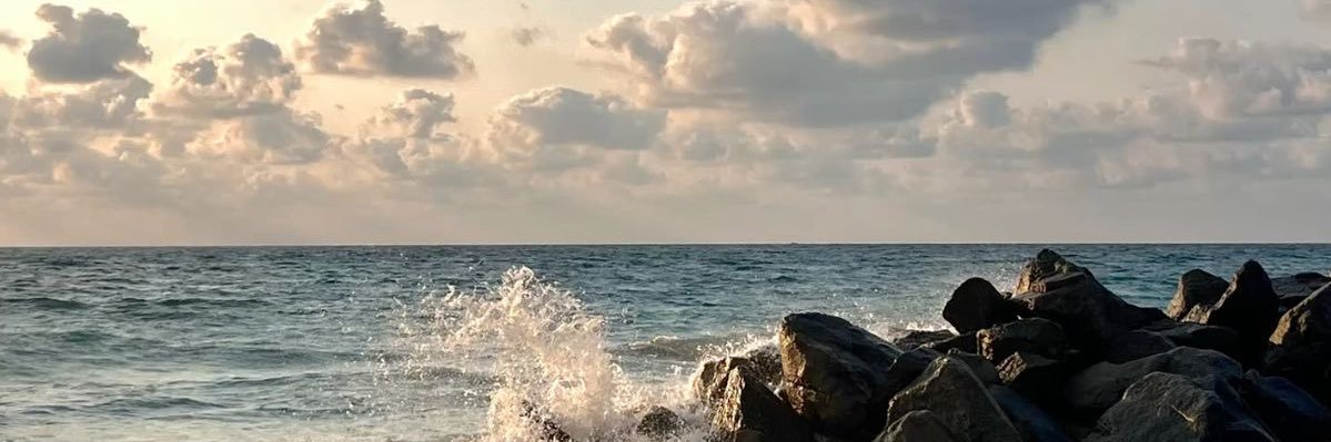 ༻𖤐༺ — ❛ 𝓛𝒖𝒄𝒊𝒇𝒆𝒓. ❜ (Retired)'s banner