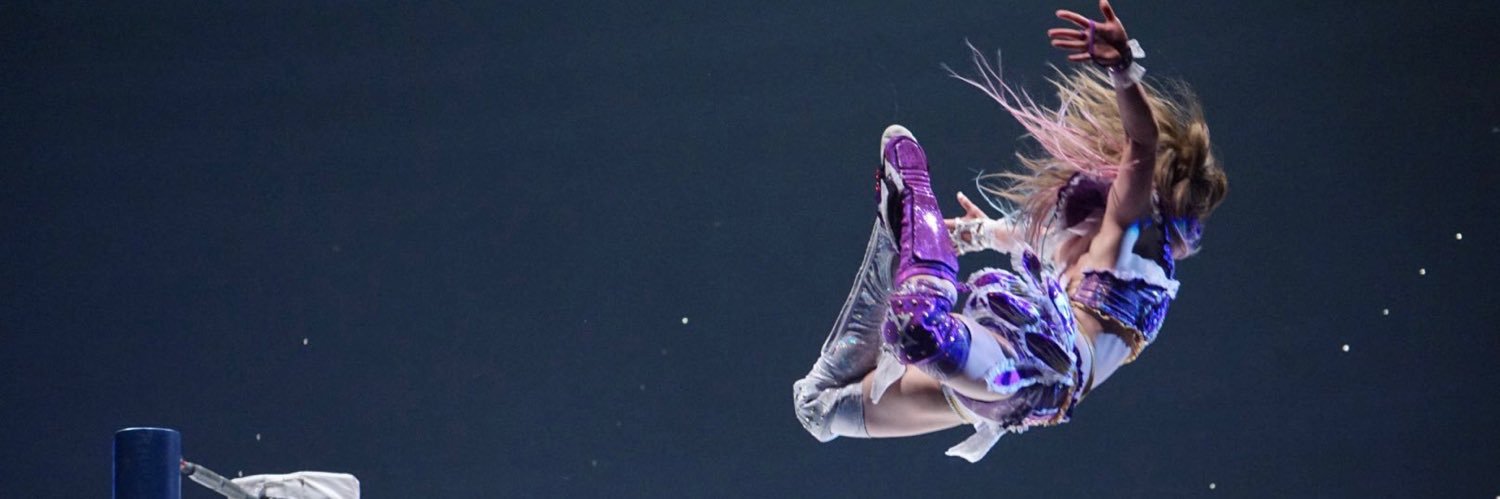 中野たむ Tam Nakano banner