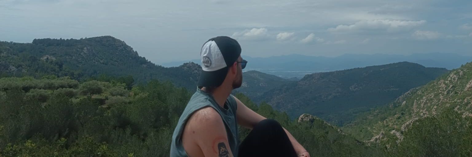 RobertoA05's profile banner image