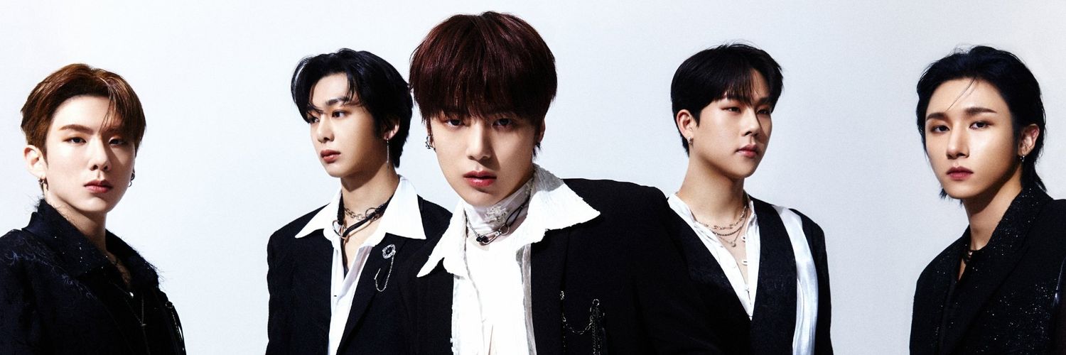 Ivon_e22's profile banner image