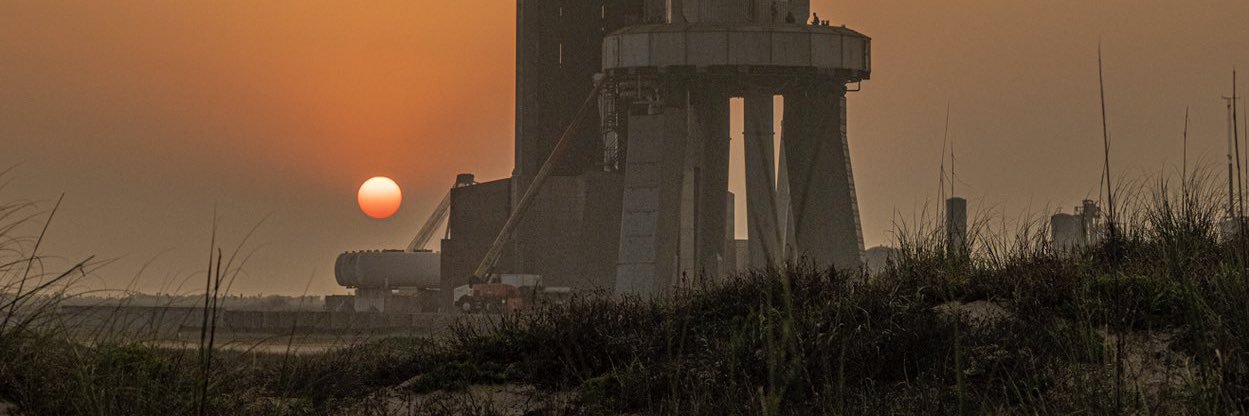 elg's profile banner image