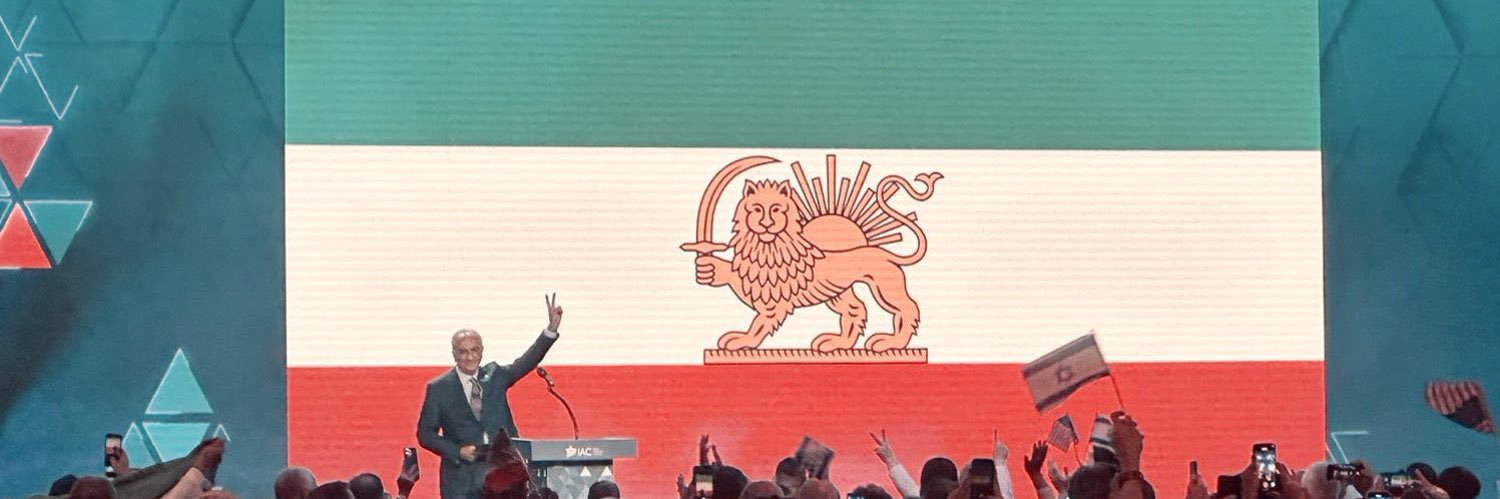 Forouz🇮🇷 banner