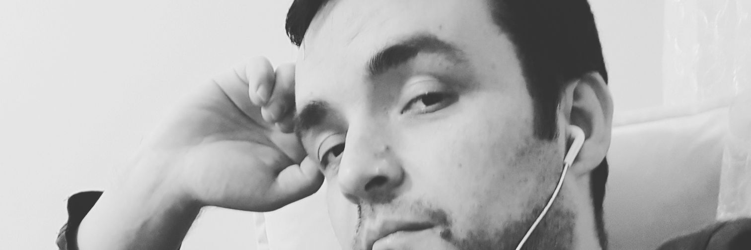 TARIKGR5's profile banner image