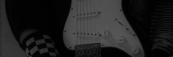 ; banner