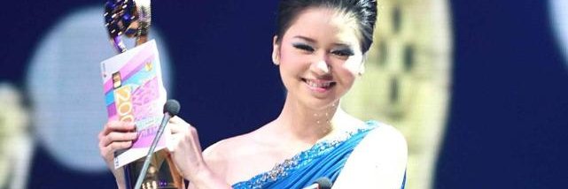 laurahbasuki's profile banner image